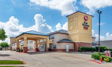 Best Western Plus Lake Worth Inn & Suite