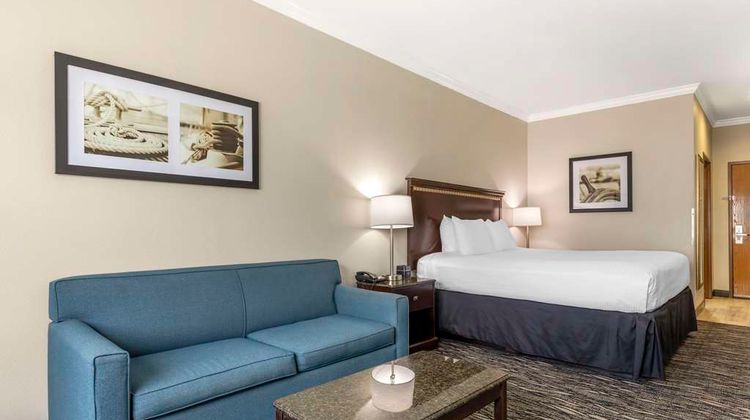 Best Western Plus Lake Worth Inn & Suite Room