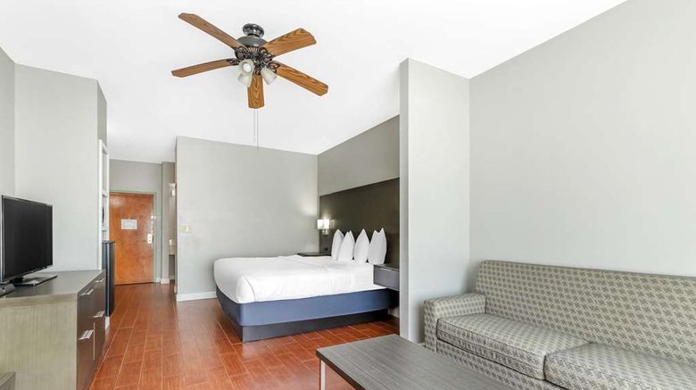 <b>Best Western Port Lavaca Inn Room</b>. Images powered by <a href="https://iceportal.shijigroup.com/" title="IcePortal" target="_blank">IcePortal</a>.
