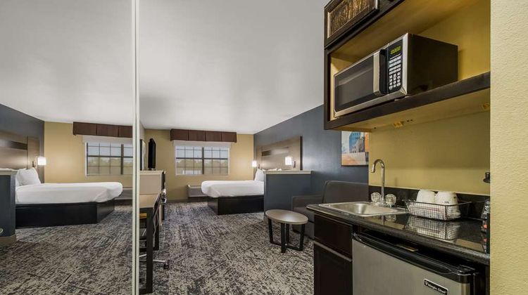 Best Western Temple Inn & Suites Suite