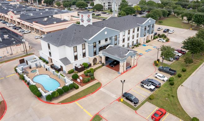 Best Western Plus McKinney Inn & Suites Exterior