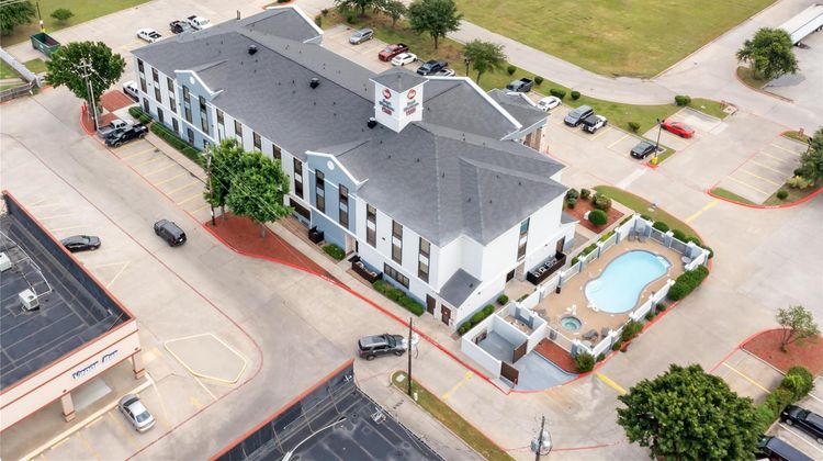 Best Western Plus McKinney Inn & Suites Exterior