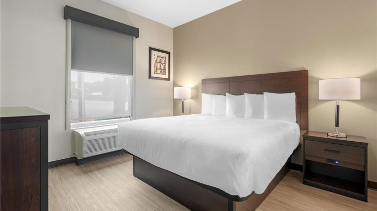 Best Western Plus McKinney Inn & Suites Room
