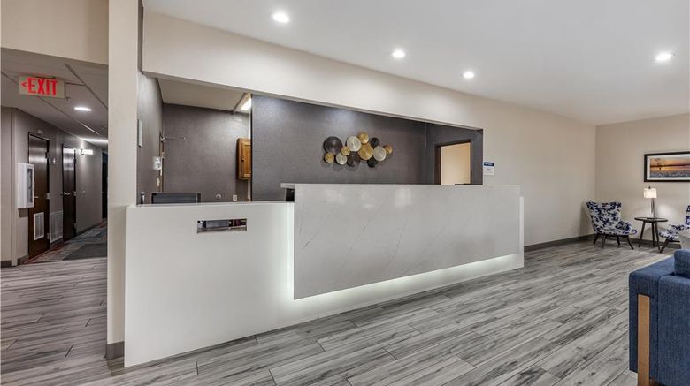 <b>Best Western Plus Fredericksburg Lobby</b>. Images powered by <a href="https://iceportal.shijigroup.com/" title="IcePortal" target="_blank">IcePortal</a>.