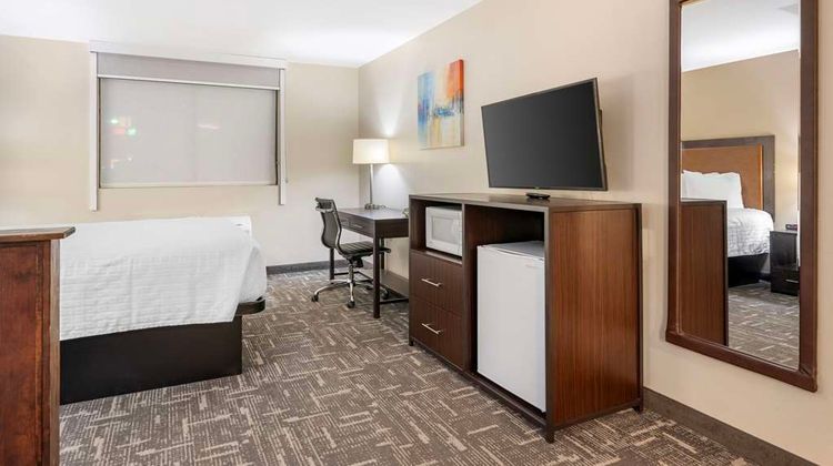 Best Western Post Inn Room