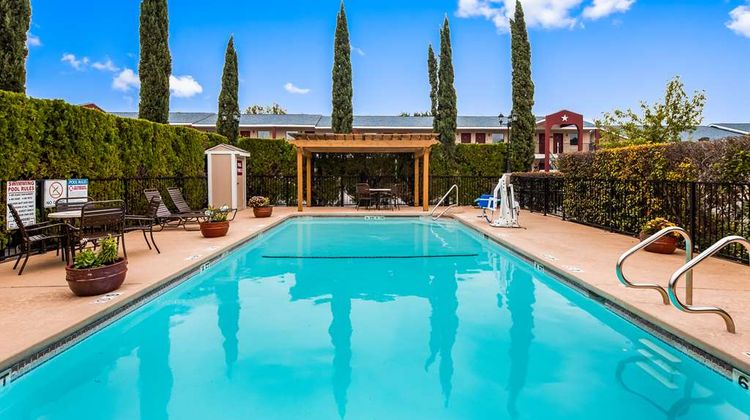 Best Western Johnson City Inn Pool