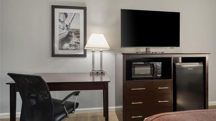 Best Western Lake Conroe Inn Room
