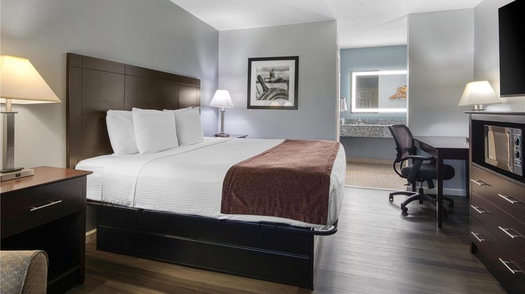 Best Western Lake Conroe Inn Room