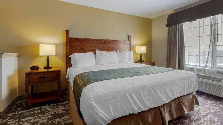 <b>Best Western Plus Red River Inn Room</b>. Images powered by <a href="https://iceportal.shijigroup.com/" title="IcePortal" target="_blank">IcePortal</a>.