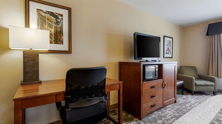 Best Western Plus Red River Inn Room