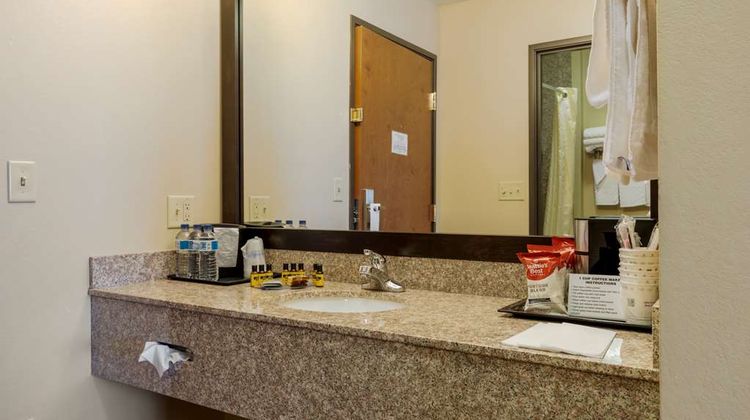 Best Western Plus Red River Inn Room