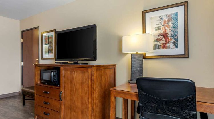 Best Western Plus Red River Inn Room