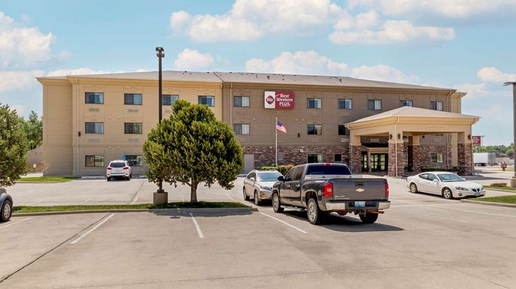 Best Western Plus Red River Inn Exterior