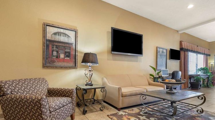 Best Western Taylor Inn Lobby