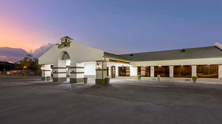Best Western Post Oak Inn Exterior