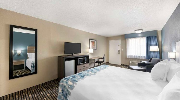 Best Western Post Oak Inn Room