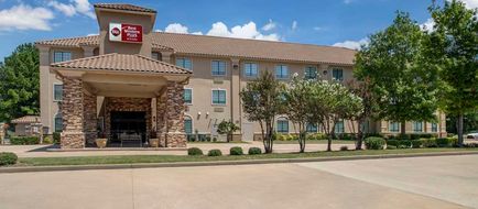 Best Western Plus Crown Colony Inn Suite Exterior