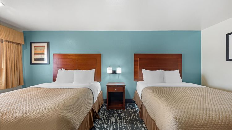 Best Western Regency Inn & Suites Room