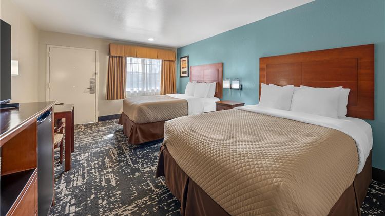Best Western Regency Inn & Suites Room
