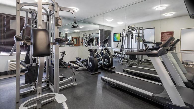 <b>Best Western Executive Inn Health</b>. Images powered by <a href="https://iceportal.shijigroup.com/" title="IcePortal" target="_blank">IcePortal</a>.