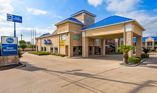 Best Western Garden Inn Exterior
