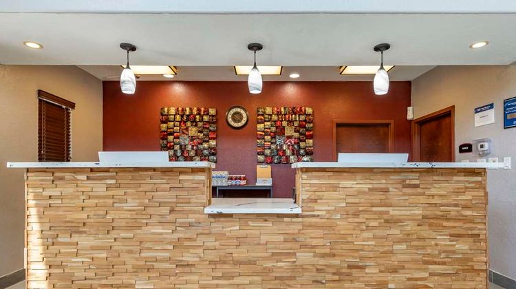 Best Western Plus Victoria Inn & Suites Lobby