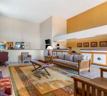 Best Western Executive Inn Lobby