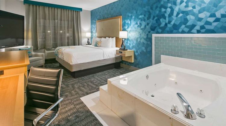 Best Western Plus Atascocita Inn & Stes Room