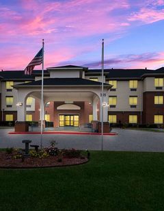 Best Western Plus Lake Dallas Inn & Stes