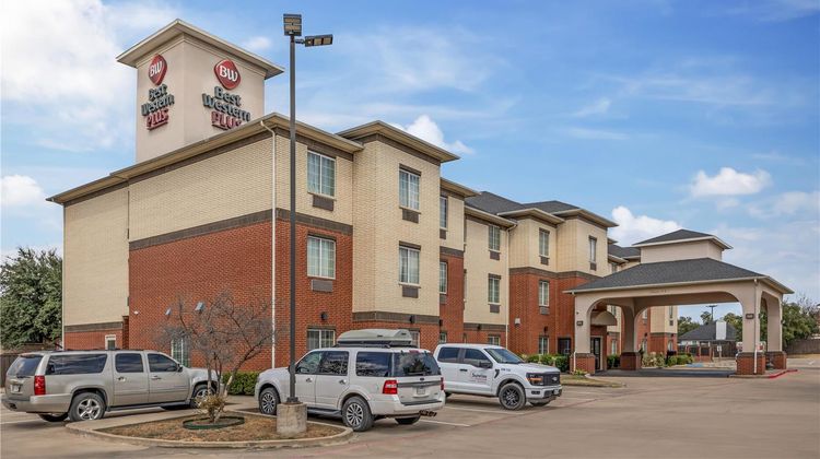 Best Western Plus Lake Dallas Inn & Stes Exterior