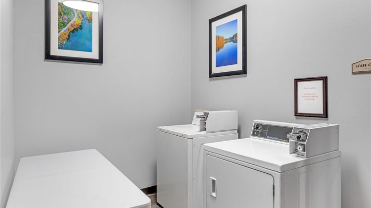 Best Western Plus Lake Dallas Inn & Stes Other