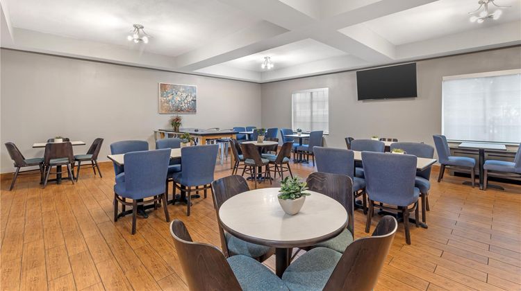 Best Western Plus Lake Dallas Inn & Stes Restaurant