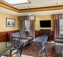 Best Western Lindale Inn Lobby