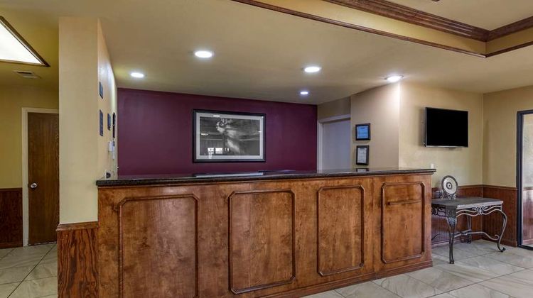 Best Western Lindale Inn Lobby