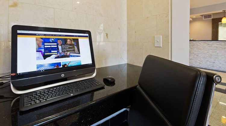 Best Western Roanoke Inn & Suites Other