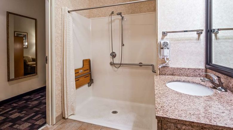 <b>Best Western Longview Room</b>. Images powered by <a href="https://iceportal.shijigroup.com/" title="IcePortal" target="_blank">IcePortal</a>.