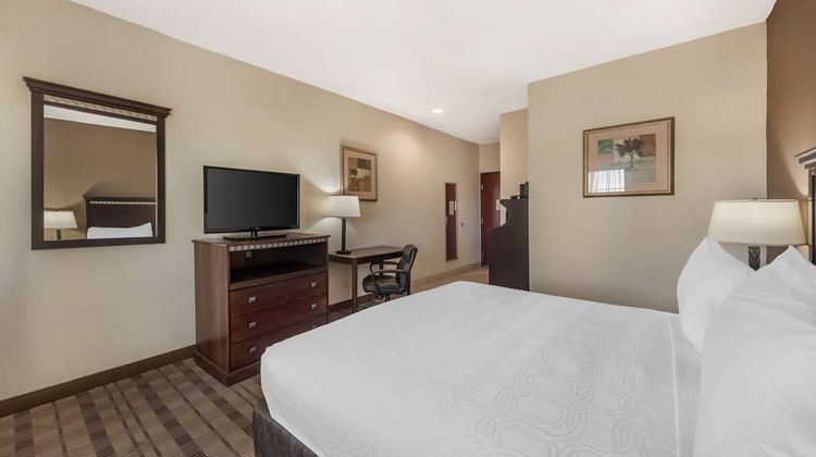 Best Western La Grange Inn & Suites Room