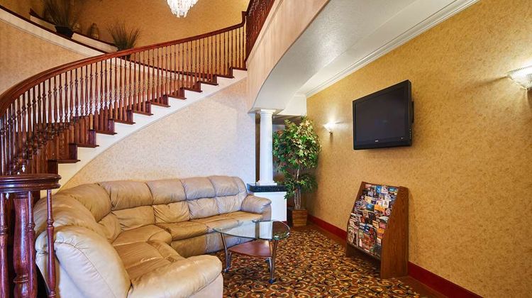 Best Western Henrietta Inn & Suites Lobby