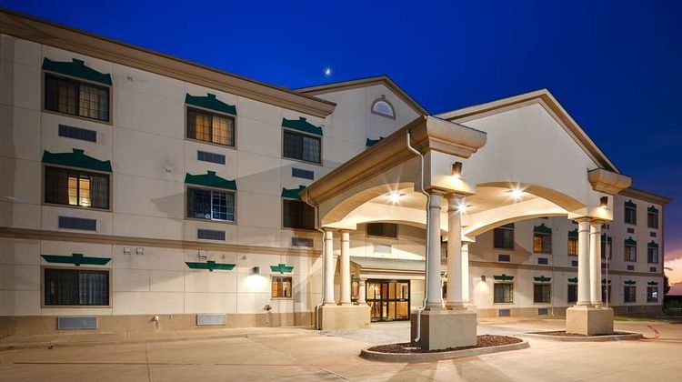 Best Western Henrietta Inn & Suites Exterior