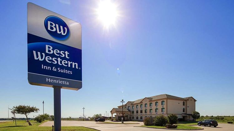 Best Western Henrietta Inn & Suites Exterior