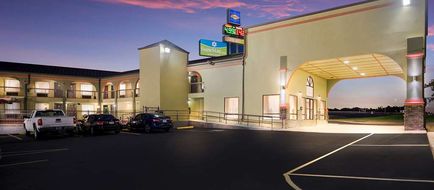 SureStay Hotel by BW Mt Pleasant Exterior