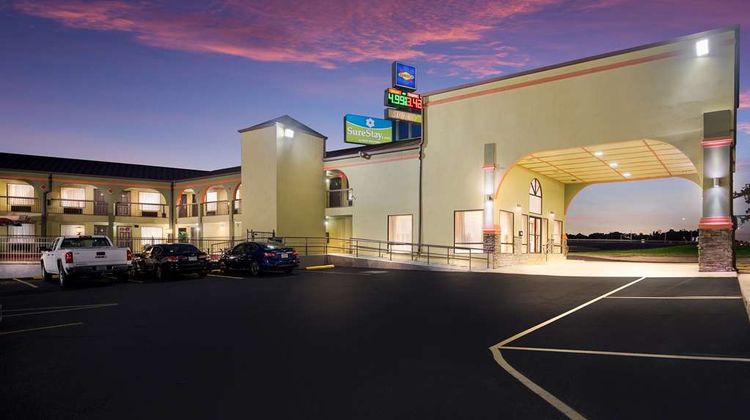 SureStay Hotel by BW Mt Pleasant Exterior
