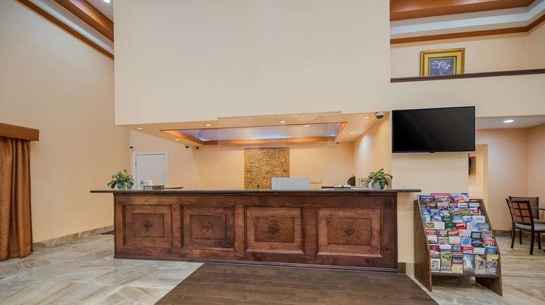 <b>SureStay Hotel by BW Mt Pleasant Lobby</b>. Images powered by <a href="https://iceportal.shijigroup.com/" title="IcePortal" target="_blank">IcePortal</a>.