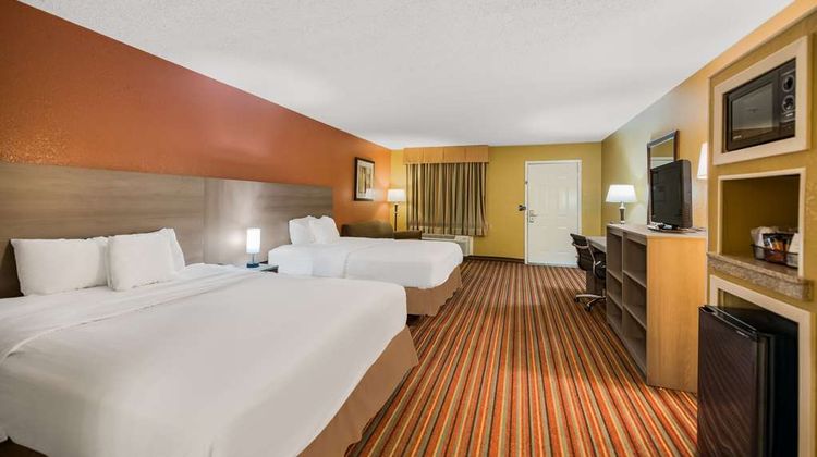 SureStay Hotel by BW Mt Pleasant Room