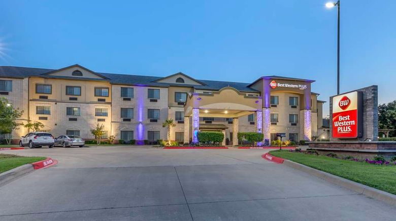 <b>Best Western Plus Mansfield Inn & Suites Exterior</b>. Images powered by <a href="https://iceportal.shijigroup.com/" title="IcePortal" target="_blank">IcePortal</a>.