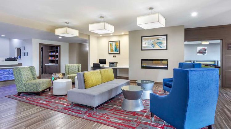 Best Western Plus Mansfield Inn & Suites Lobby