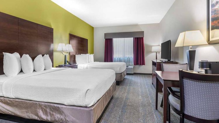Best Western Plus Mansfield Inn & Suites Room