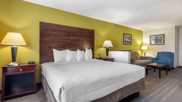 Best Western Plus Mansfield Inn & Suites Suite
