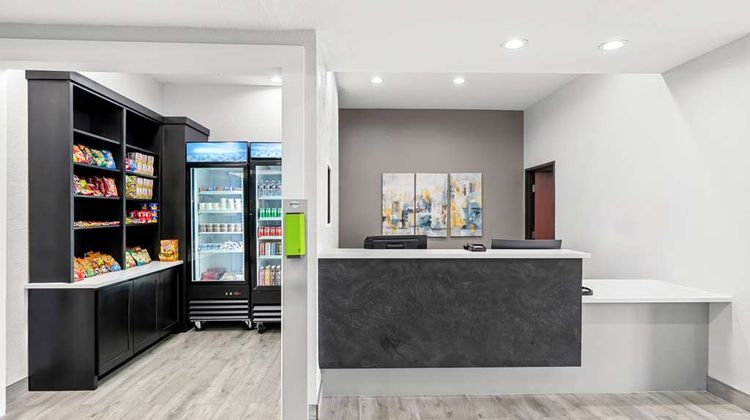 Best Western Palace Inn & Suites Lobby