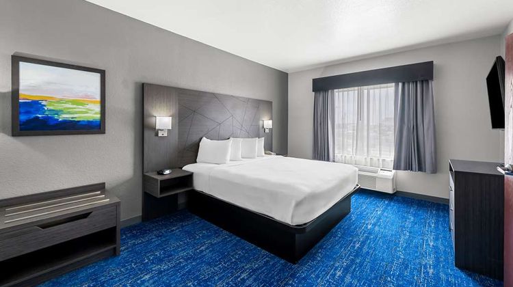 Best Western Palace Inn & Suites Suite